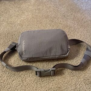 lululemon athletica Mini Gray Belt Bag - NWOT